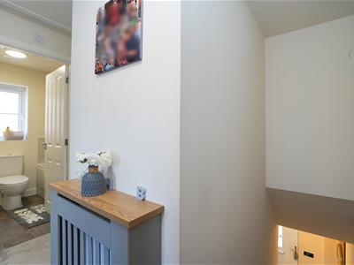 FIRST FLOOR LANDING